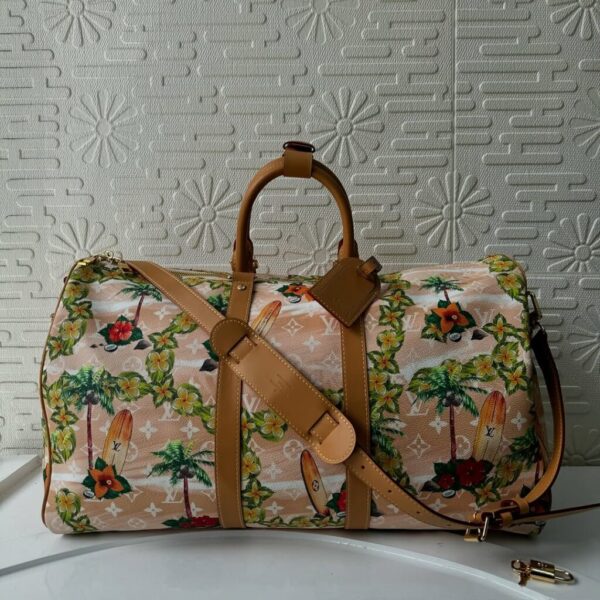 Louis Vuitton Vernis Pegase 45 in Blue Infini