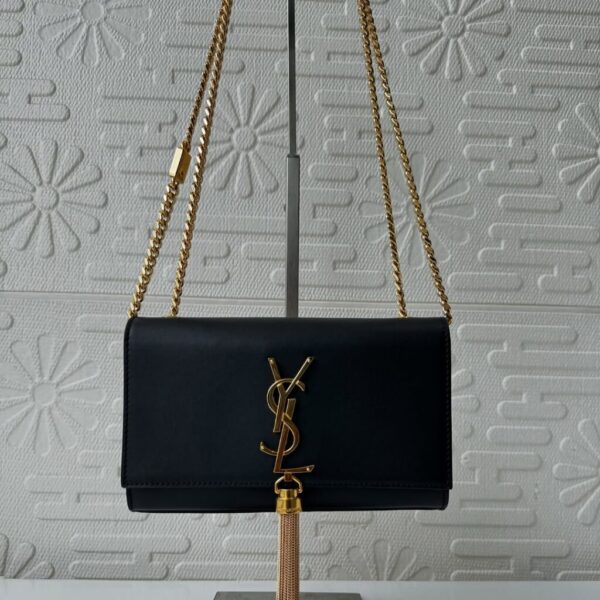 Saint Laurent Kate Medium Tassel Bag